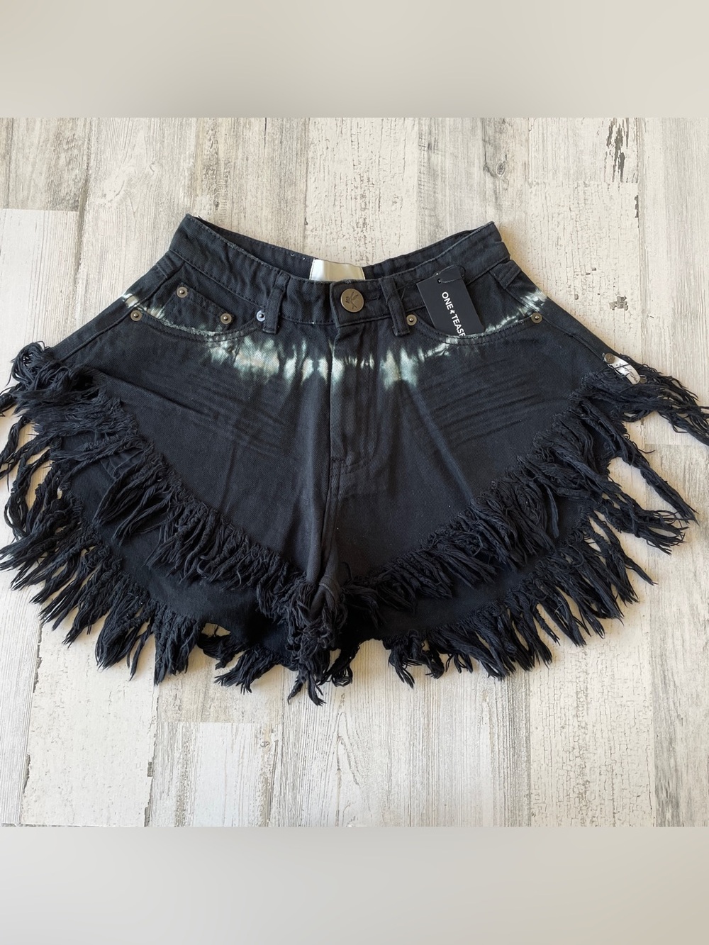 One Teaspoon Black Fringe Tie-Dye High-Rise Denim Scout Flippy Shorts SZ 22 NWT